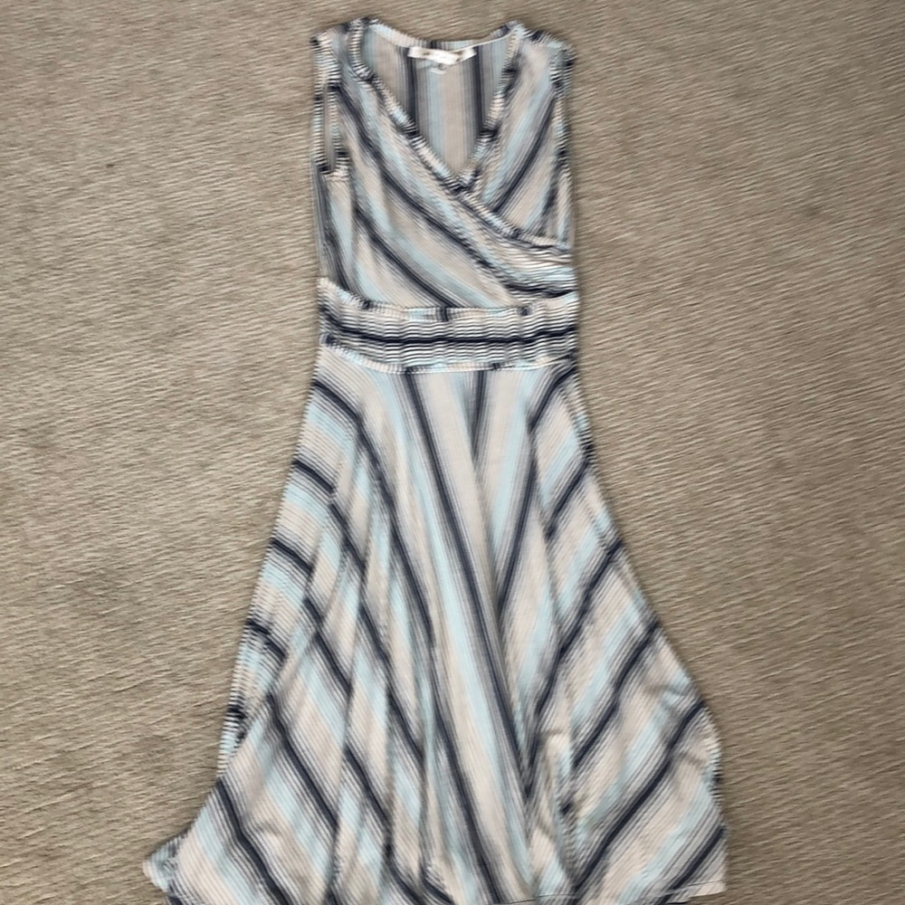 Super comfortable dress by Max Studio.